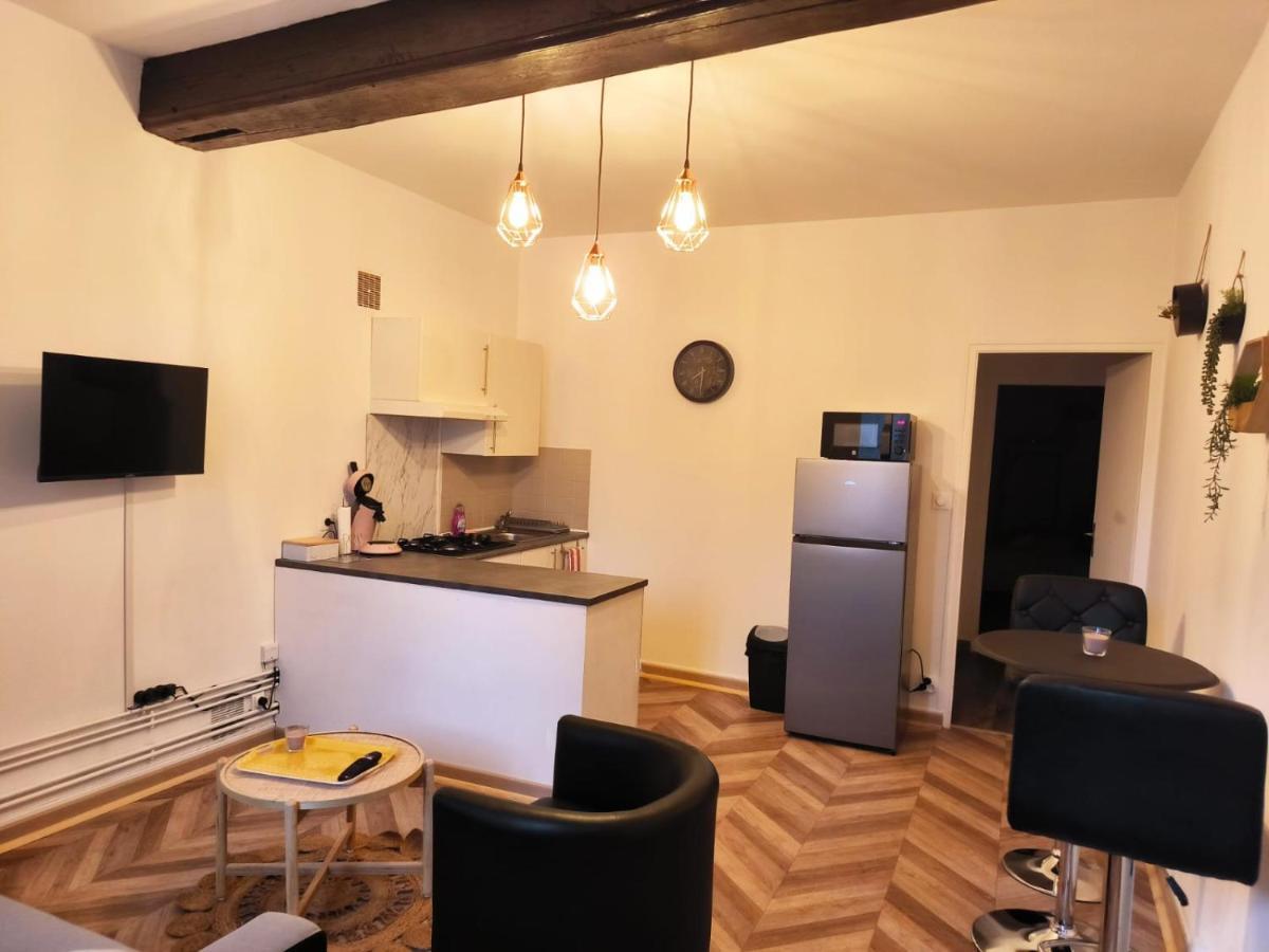 Le Temps D'Un Moment Apartamento Troyes Exterior foto